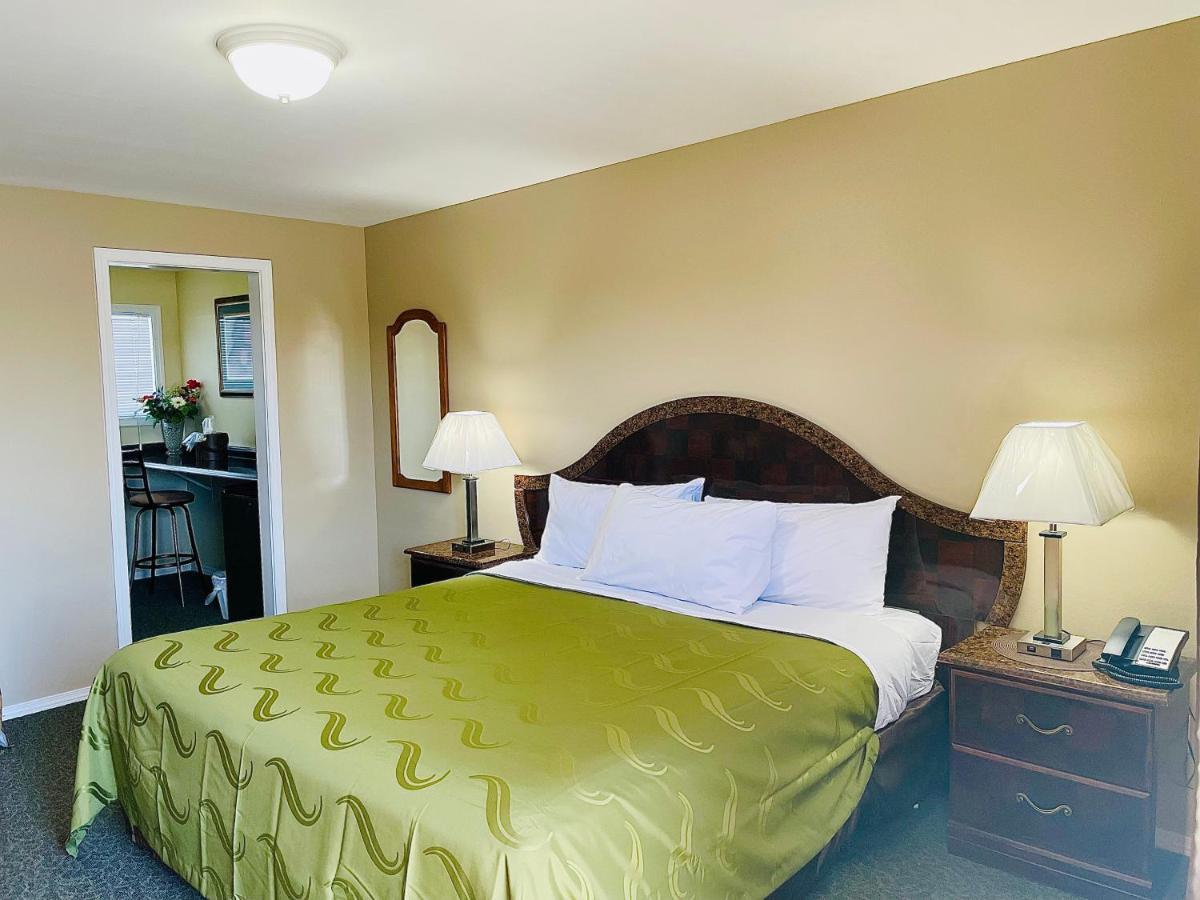 Sage N Sand Motel Moses Lake Exterior foto